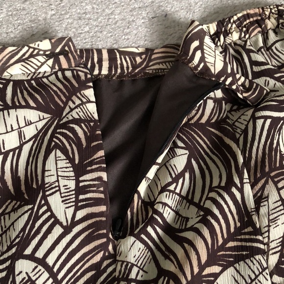 Linea Domani Two-Piece Brown and White Top and Skirt - Picture 8 of 12